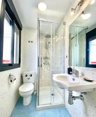 Un baño de Dúplex Centro Écija
