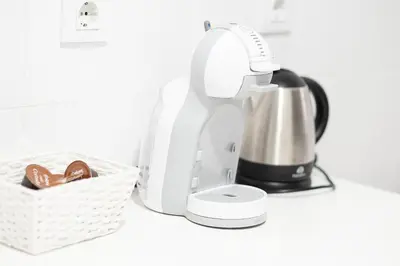Utensilios para hacer té y café en Apartamento New Folch Sevilla A
