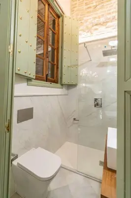 Un baño de Judería de Sevilla II - Luxury Apartments