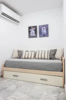 Zona de estar de Ruiz Gijón Elegante y moderno en la Sevilla más autentica