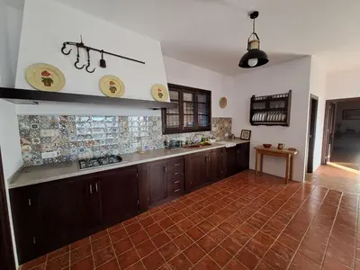 Una cocina o zona de cocina en Casa Rural Alberquillas
