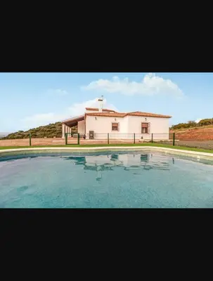 Piscina en o cerca de Casa Rural Alberquillas