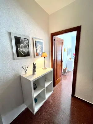 Plano de APARTAMENTO VERA, Apartamento de 2 dormitorios con balcón en el centro de Antequera