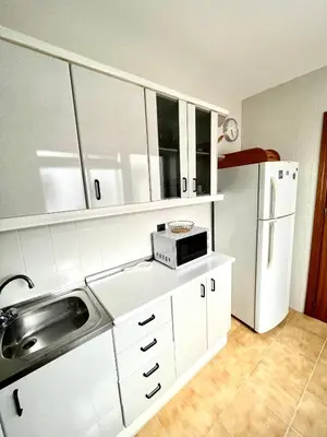 Una cocina o zona de cocina en APARTAMENTO VERA, Apartamento de 2 dormitorios con balcón en el centro de Antequera