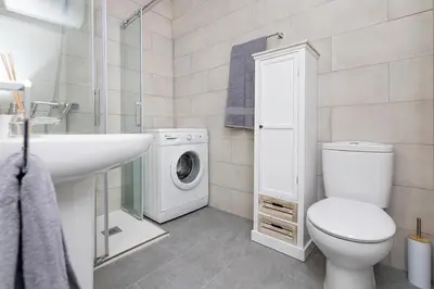 Un baño de BHost - El Indiano
