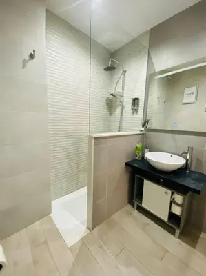 Un baño de SunShine San Andres