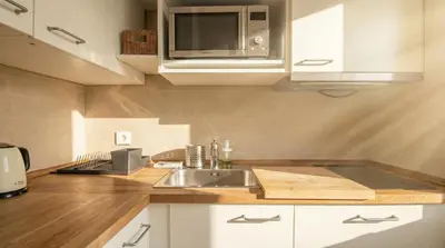 Una cocina o zona de cocina en Charming apt in the center - 10m walk Isla Mágica