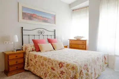 Cama o camas de una habitación en Piso Céntrico Plaza San Miguel