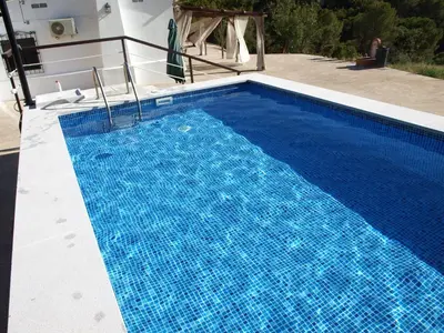Piscina en o cerca de CASA RURAL TRIGUEROS
