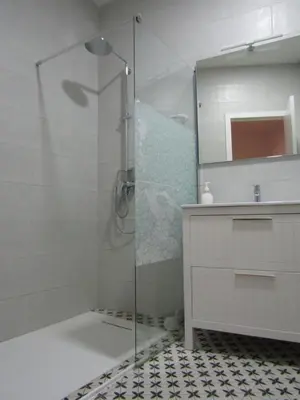 Un baño de VTAR San Francisco 2º