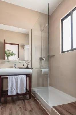 Un baño de DWO Finca Los Abetos