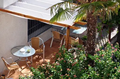 Un balcón o terraza de Hotel Oasis