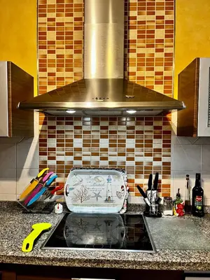 Una cocina o zona de cocina en Like at home near Seville