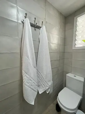 Un baño de Apartamento ciudad jardín cuarta planta sin ascensor