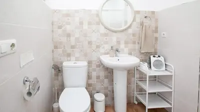Un baño de El Olmo Posadas by Ruralidays