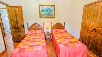 Cama o camas de una habitación en La Carrasca II Priego de Córdoba by Ruralidays
