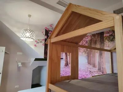 Cama o camas de una habitación en Sueños de Orive. Con piscina y wifi. Casco antiguo.