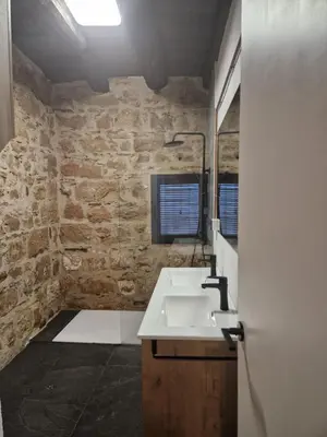 Un baño de Casa María Rosa