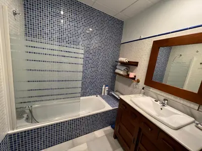 Un baño de Apartment Palacio de Los Vibora Parking Gratis
