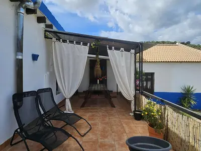 Un balcón o terraza de Experience Alpacas in Andalucia