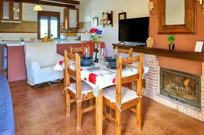 Una cocina o zona de cocina en Apartamento Rural Villa Aurora