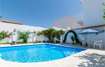 Piscina en o cerca de Nice Home In Fuente Tojar With Wifi