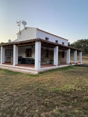 Edificio en el que se encuentra la casa o chalet
