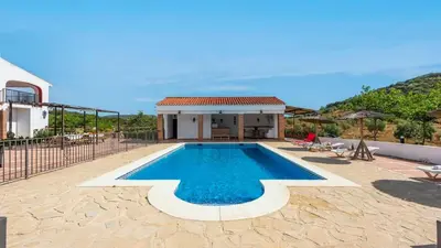 Piscina en o cerca de Santa Marta Archidona by Ruralidays