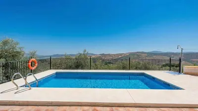 Piscina en o cerca de Cortijo Sylvestris Periana by Ruralidays