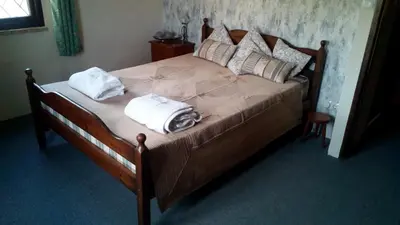 Cama o camas de una habitación en Las Marrojas, secluded Tudor country cottage