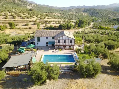 Piscina en o cerca de Las Marrojas, secluded Tudor country cottage
