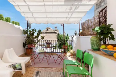 Un balcón o terraza de San Luis Luxury House with Terrace
